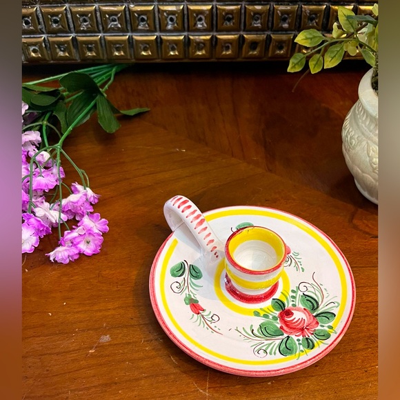 Siena Italian Hand Painted Ceramic Looped Candlestick Holder Decor - Picture 5 of 8